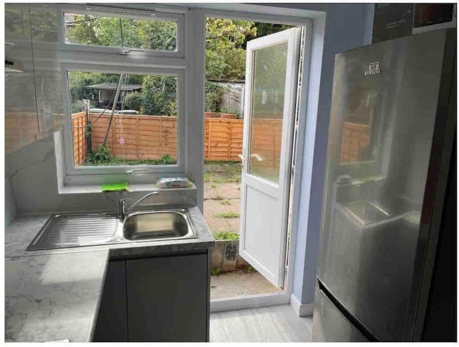 Lovely And Quiet 2 Bedroom Maisonette.Free Parking London Eksteriør bilde